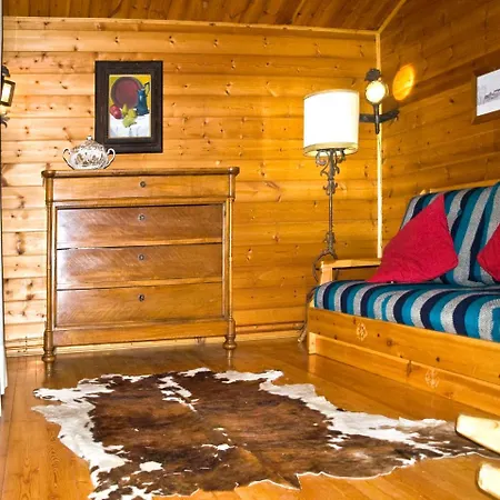 Chalet Tradizionale Con Giardino Chalet Champoluc